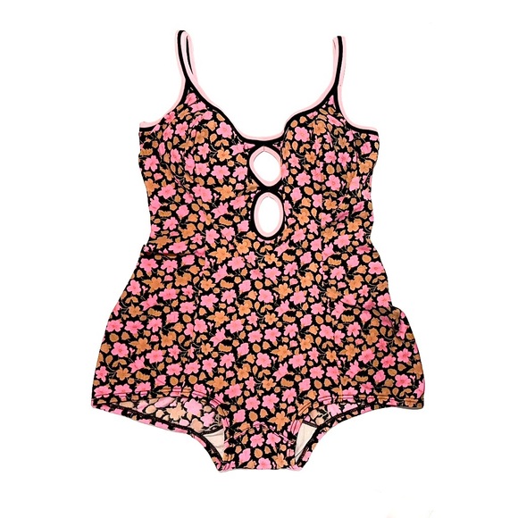 Vintage 1960s One Piece Swimsuit - Picture 1 of 2